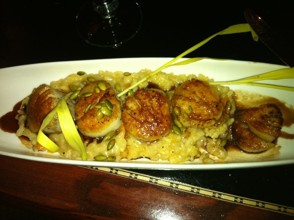 WDW Artist Point - seared diver scallops with butternut squash risotto - Photo by Claudette Edwards