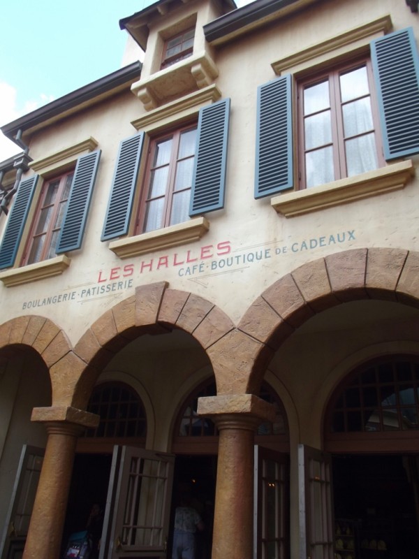 Les Halles Boulangerie Patisserie-Picture by Lisa McBride