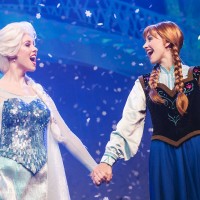 Disney’s Hollywood Studio’s Frozen Holiday Premium Package