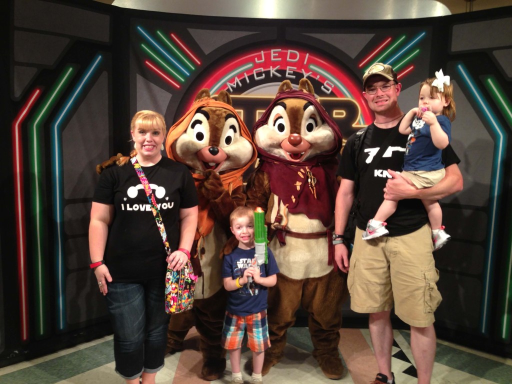 Photo with Ewoks Chip 'n' Dale at Mickey's Star Wars Dine at H&V